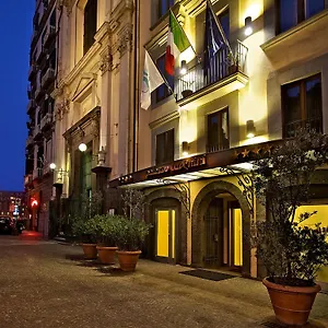 Palazzo Turchini Neapol