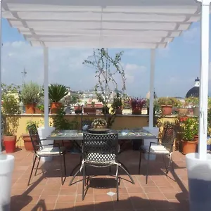 San Gregorio Armeno Apartment